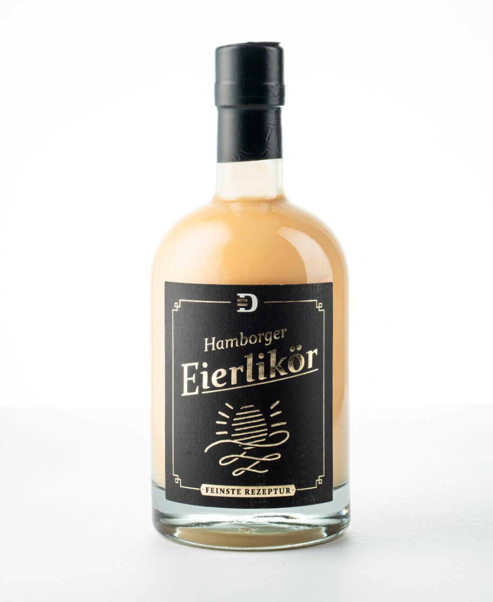 Flasche Hamborger Eierlikör, feinste Rezeptur